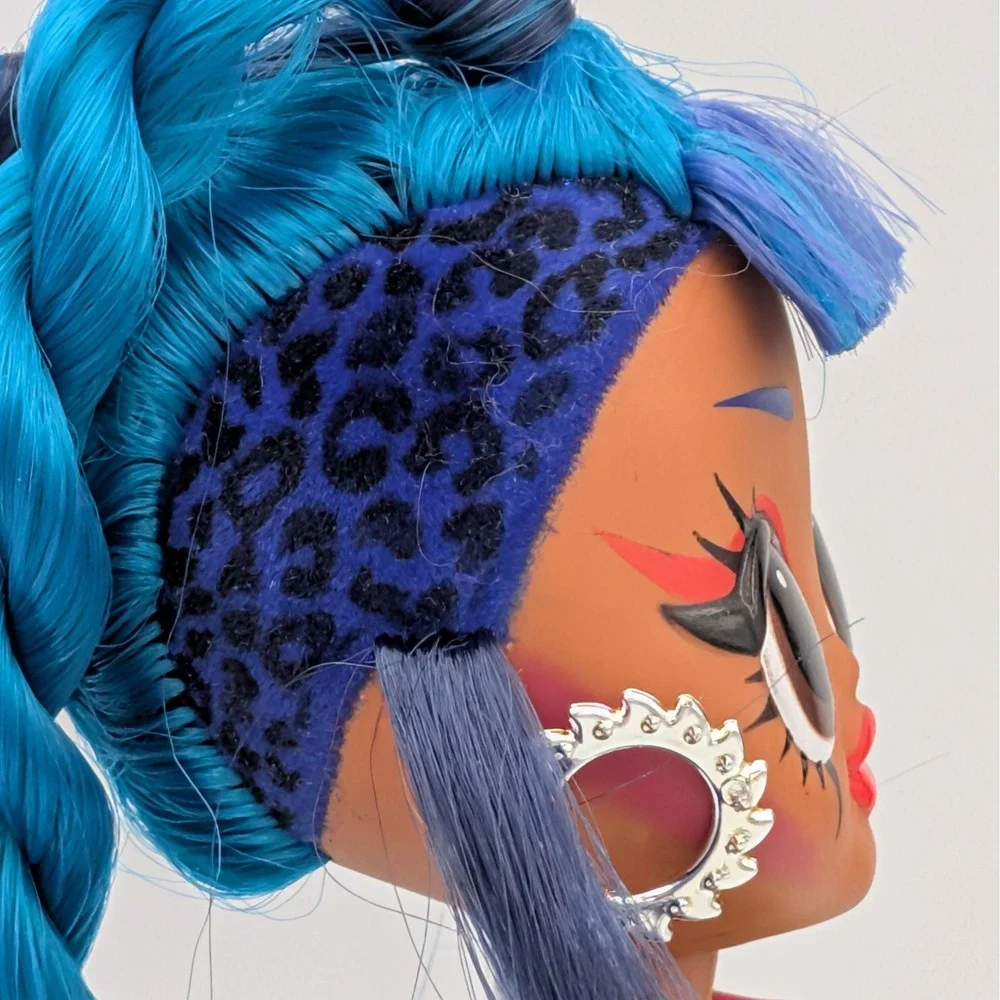LOL Surprise OMG Remix Punk Grrrl and Rocker Boi Fashion Doll 2-Pack Set